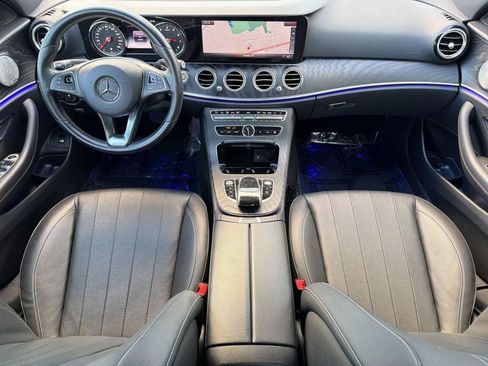 Certified 2018 Mercedes-Benz E 400 4MATIC Sedan image 17