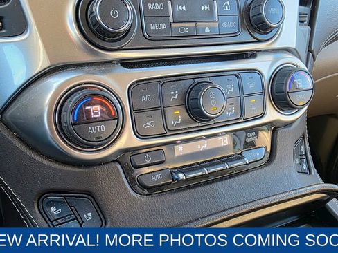 Used 2017 Chevrolet Suburban Premier image 19