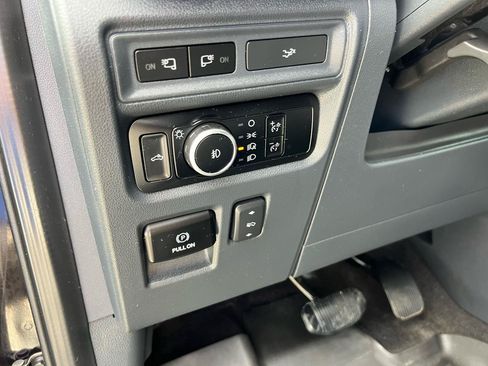 Used 2022 Ford F150 XLT w/ Equipment Group 302A High AWD/4WD image 17