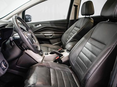 Used 2016 Ford C-MAX Energi SEL w/ Equipment Group 302A image 17