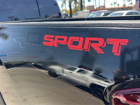 Used 2019 Toyota Tacoma TRD Sport w/ TRD Premium Sport Package RWD image 38