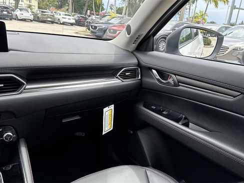 New 2025 MAZDA CX-5 Carbon Edition image 16