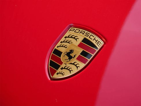 New 2025 Porsche Macan S image 21