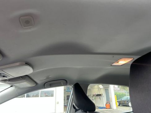 Used 2025 Toyota Camry LE image 28