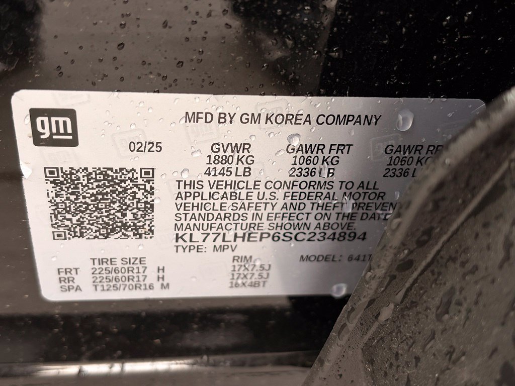 Used 2025 Chevrolet Trax LT w/ LT Convenience Package FWD image 19