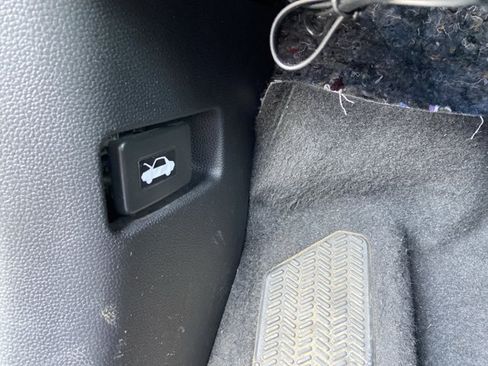 Used 2024 Honda CR-V EX-L image 45