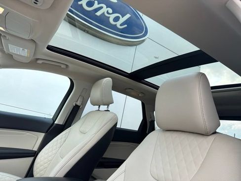 Certified 2024 Ford Edge Titanium w/ Equipment Group 301A AWD/4WD image 16