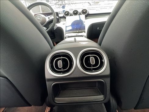 Used 2023 Mercedes-Benz C 300 4MATIC Sedan image 38
