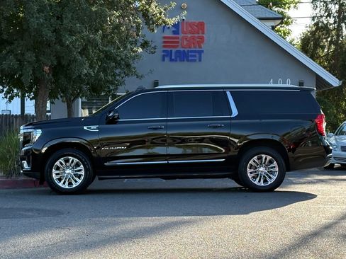 Used 2021 GMC Yukon XL SLT w/ SLT Luxury Plus Package AWD/4WD image 8