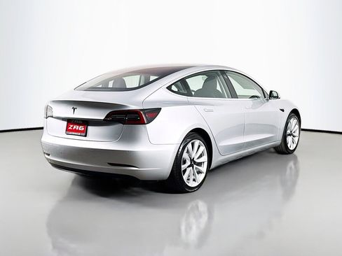 Used 2018 Tesla Model 3 Long Range RWD image 5