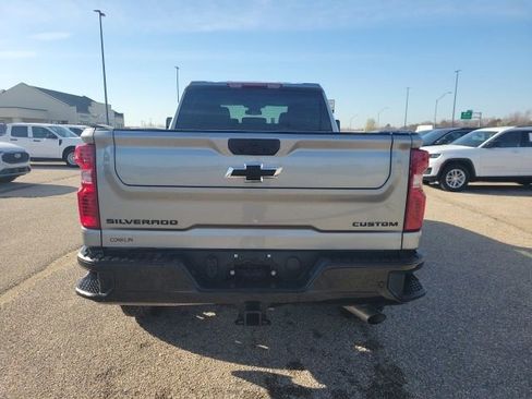 Used 2026 Chevrolet Silverado 2500 Custom w/ Custom Value Package image 28