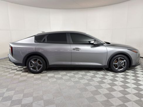 Used 2025 Kia K4 FWD image 8