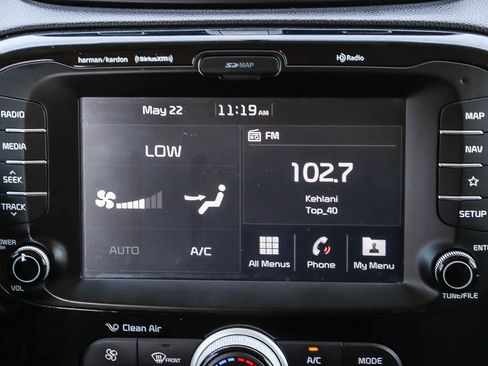 Used 2019 Kia Soul + w/ Audio Package FWD image 18