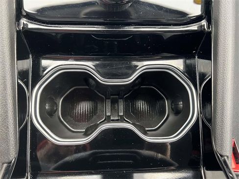 Certified 2023 Jeep Grand Cherokee Limited image 39