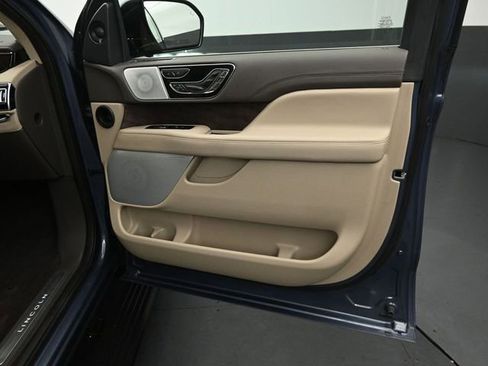 Certified 2023 Lincoln Navigator Reserve AWD/4WD image 35