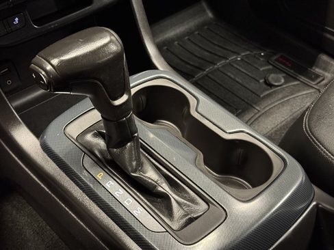 Used 2016 Chevrolet Colorado Z71 AWD/4WD image 34