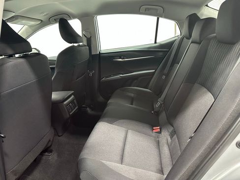 Used 2025 Toyota Camry LE image 48