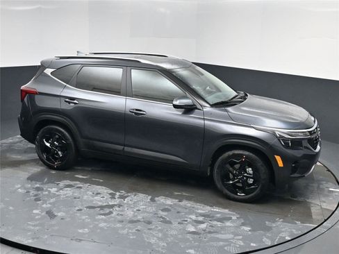 New 2026 Kia Seltos EX image 15