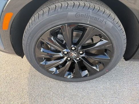 Used 2026 Buick Envista Sport Touring w/ Convenience I Package image 10