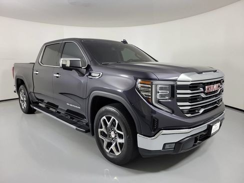 Used 2023 GMC Sierra 1500 SLT RWD image 1
