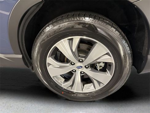 Used 2024 Subaru Ascent Premium w/ Convenience Package image 37