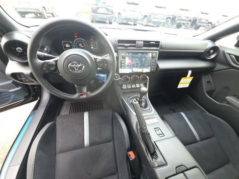 New 2026 Toyota GR86 Premium RWD image 9