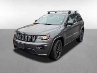 Used 2019 Jeep Grand Cherokee Altitude video 1