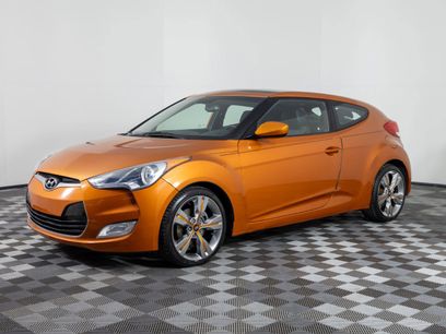 Used 2012 Hyundai Veloster w/ Style Pkg