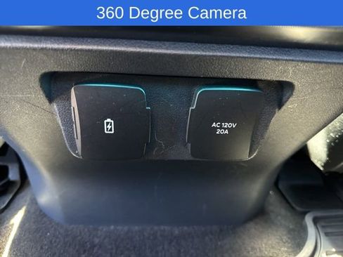 Used 2023 Ford F150 Platinum w/ Equipment Group 701A High image 46