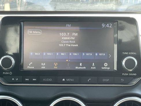 Used 2024 Nissan Sentra S FWD image 31