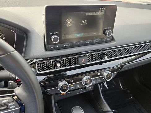 Used 2024 Honda Civic Sport image 21