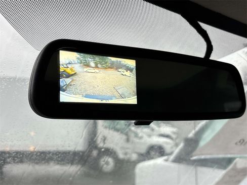 Used 2024 GMC Savana 3500 w/ Power Convenience Package image 16