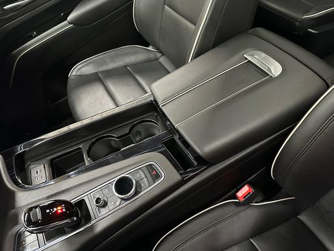 Used 2023 Cadillac Escalade Sport w/ Touring Package image 37