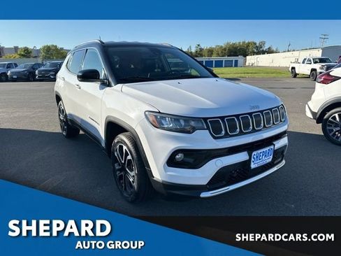Used 2022 Jeep Compass Limited image 1