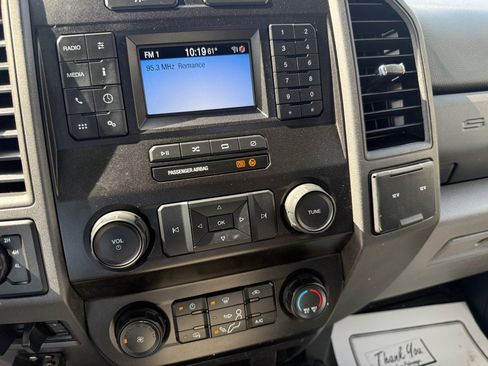 Used 2020 Ford F250 XL w/ Power Equipment Group AWD/4WD image 27