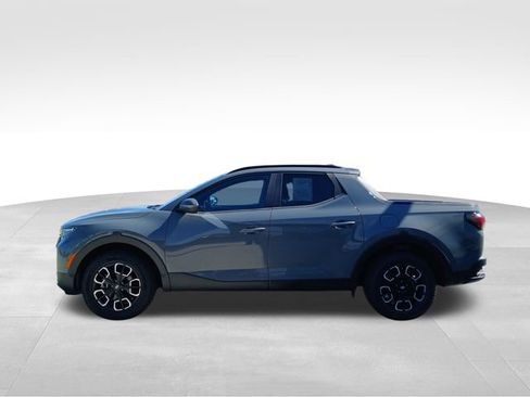 Used 2022 Hyundai Santa Cruz SEL Premium AWD/4WD image 2
