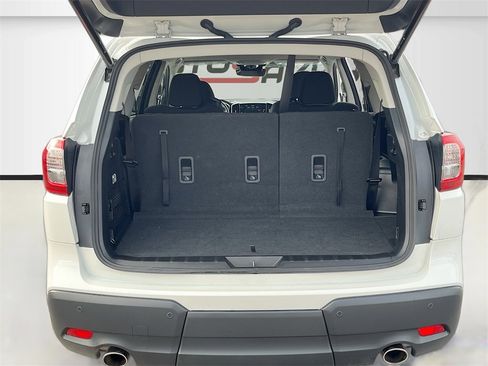 Used 2023 Subaru Ascent Premium w/ Convenience Package image 27