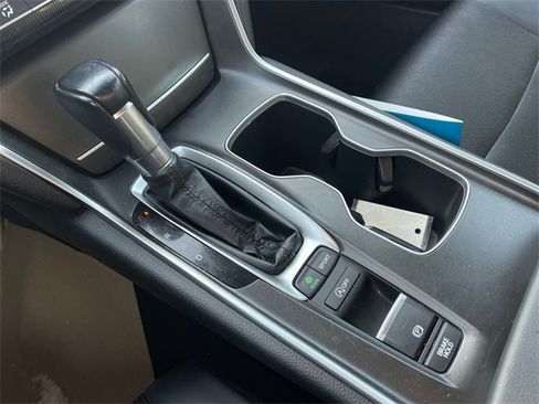 Certified 2022 Honda Accord Sport image 29