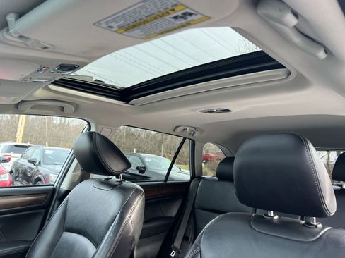 Used 2018 Subaru Outback 2.5i Limited w/ Popular Package #2 image 23