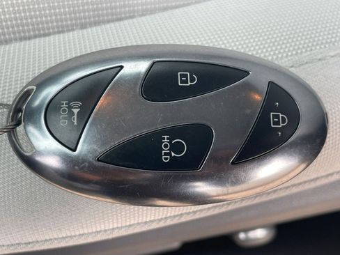 Used 2025 Hyundai Kona SEL image 22