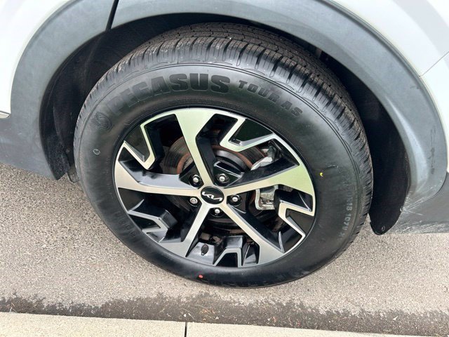 Used 2023 Kia Sportage EX FWD image 57