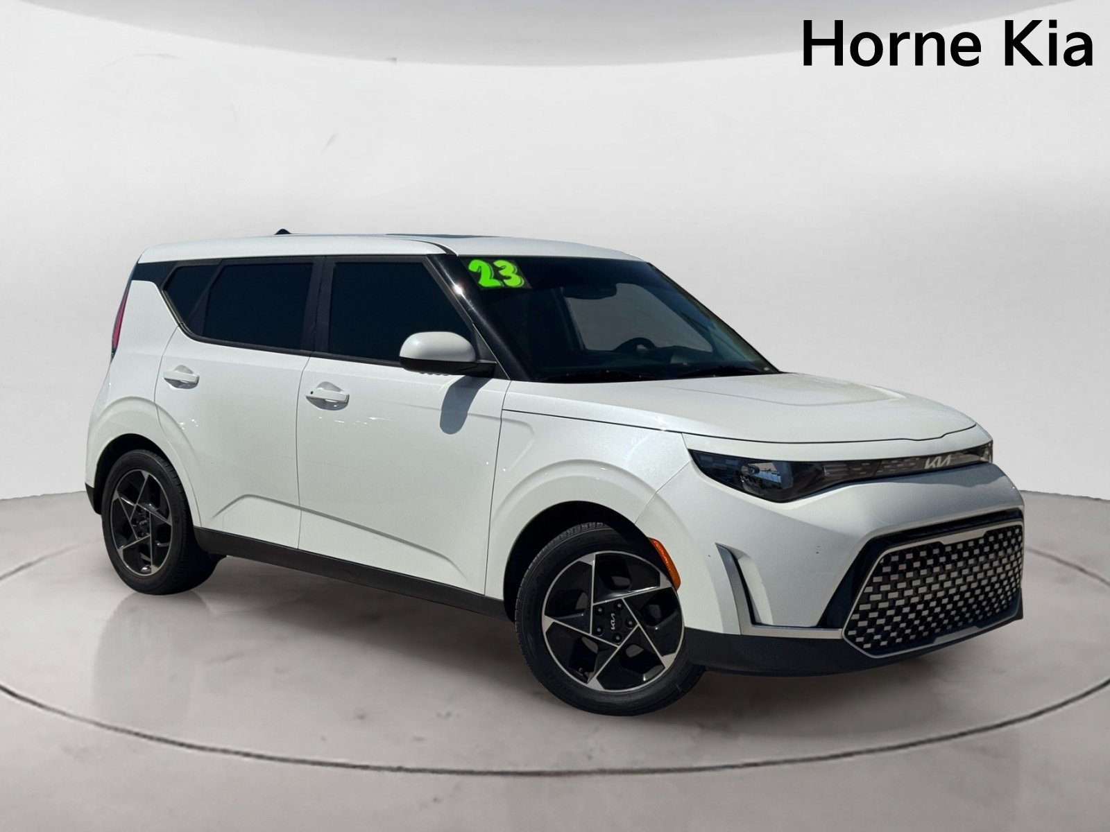 Certified 2023 Kia Soul EX FWD image 2