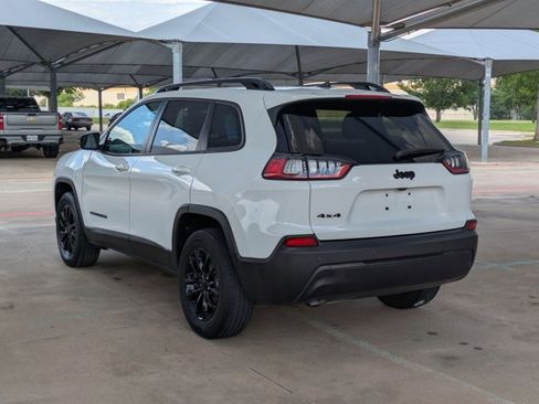 Used 2023 Jeep Cherokee Altitude Lux w/ Lux Elite Package AWD/4WD image 7