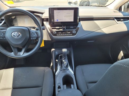 Used 2023 Toyota Corolla LE FWD image 10
