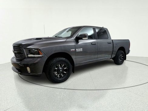 Used 2018 RAM 1500 Sport w/ Sport Premium Group AWD/4WD image 4