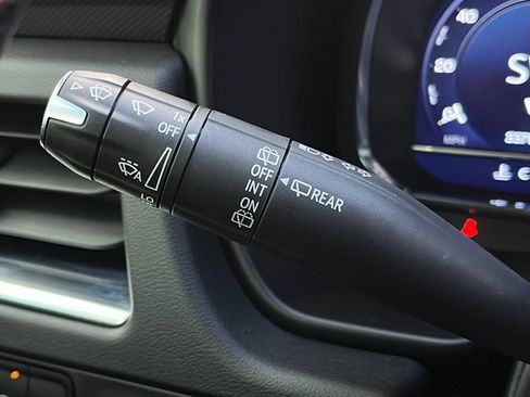 Used 2023 Chevrolet Tahoe RST image 39