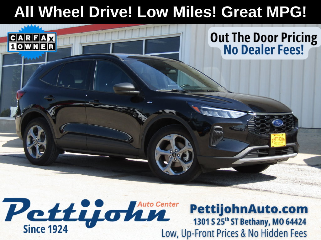Used 2025 Ford Escape ST-Line AWD/4WD image 1