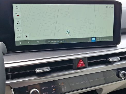 New 2025 Kia Sorento S image 11