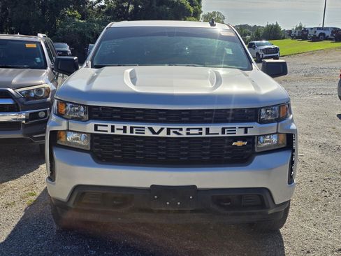 Used 2021 Chevrolet Silverado 1500 Custom RWD image 2