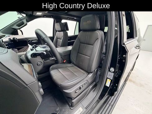 Used 2026 Chevrolet Tahoe High Country image 10